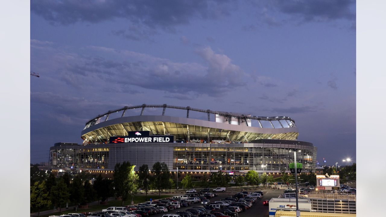 Denver Broncos vs. Minnesota Vikings Tickets Sun, Nov 19, 2023 6:20 pm at  Empower Field At Mile High in Denver, CO