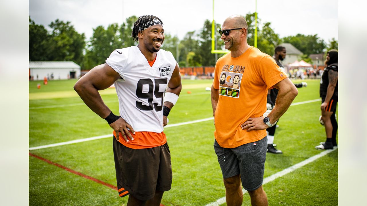 Browns Training Camp Preview, 5 Issues to Watch: QB once again