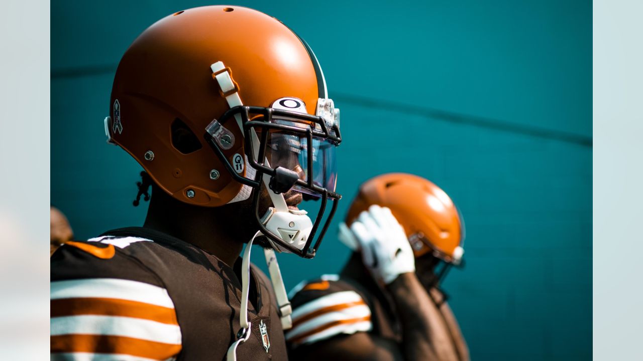 Photos: Week 10 - Browns at Dolphins Pregame