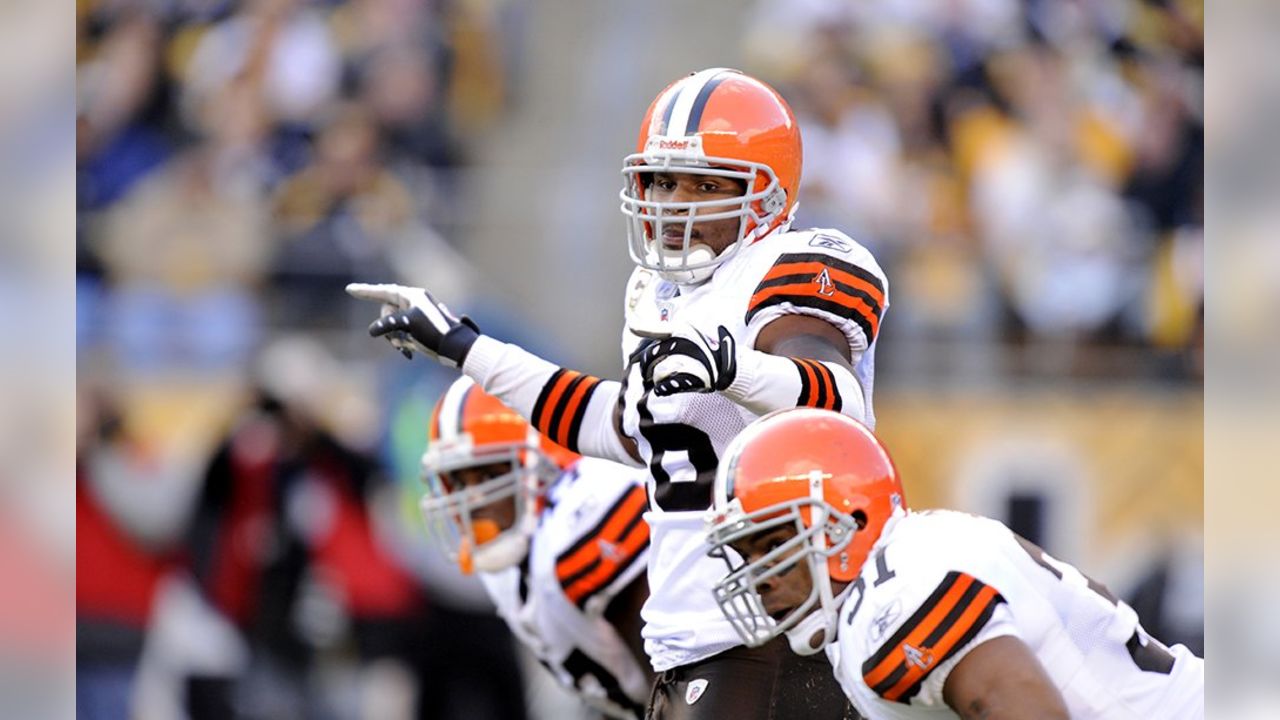 Joshua Cribbs' Jersey Retired 