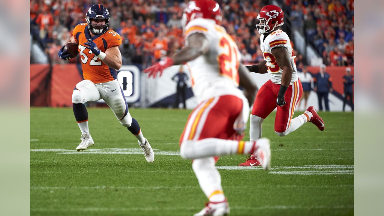 Denver Broncos: Andy Janovich traded to Cleveland for future 7th