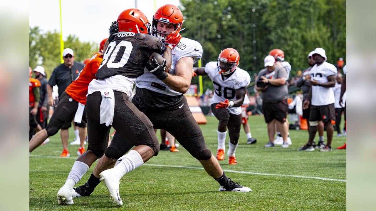 Nick Chubb: Browns' Healthy O-Line Ready for AFC 'Blood Bath'