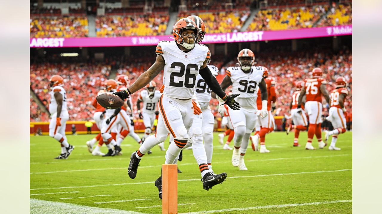 Browns plan to play most of starters in final preseason game against Chiefs