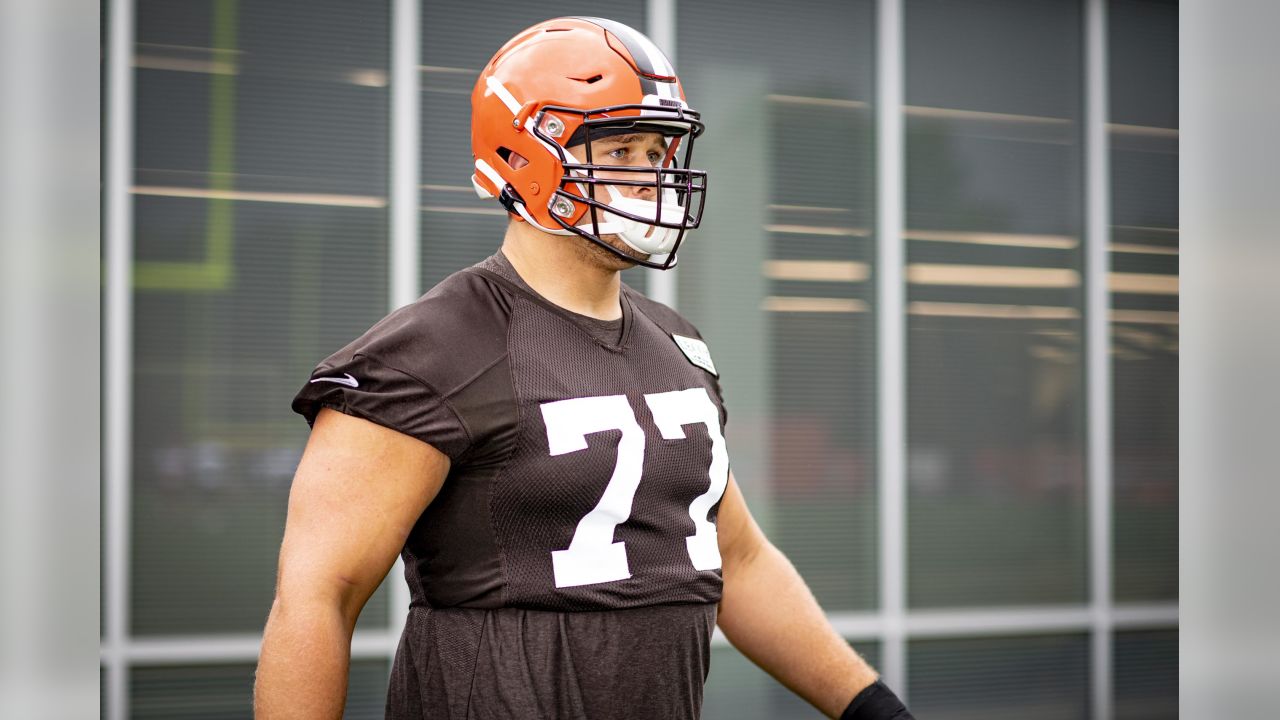 Cleveland Browns training camp offensive report: Eric Kush goes first at RG  again as Freddie Kitchens wants players to start stringing together good  days 