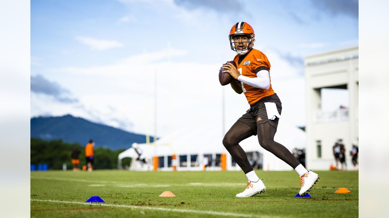 Browns return from bye refreshed, refocused for home stretch - The