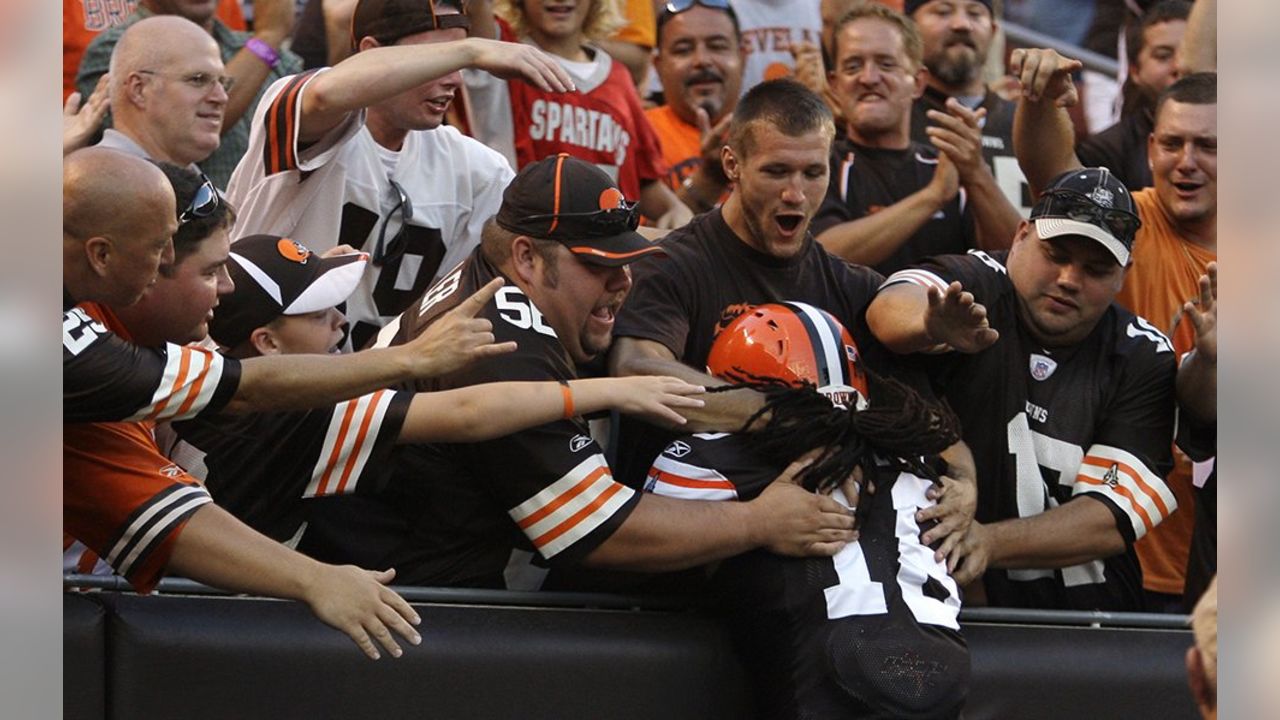 josh cribbs browns jersey