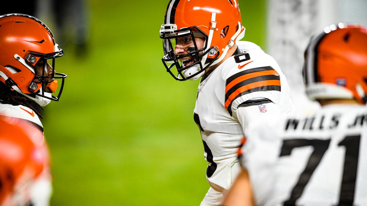 Cleveland Browns FaceTime Kevin Stefanski during playoff celebration