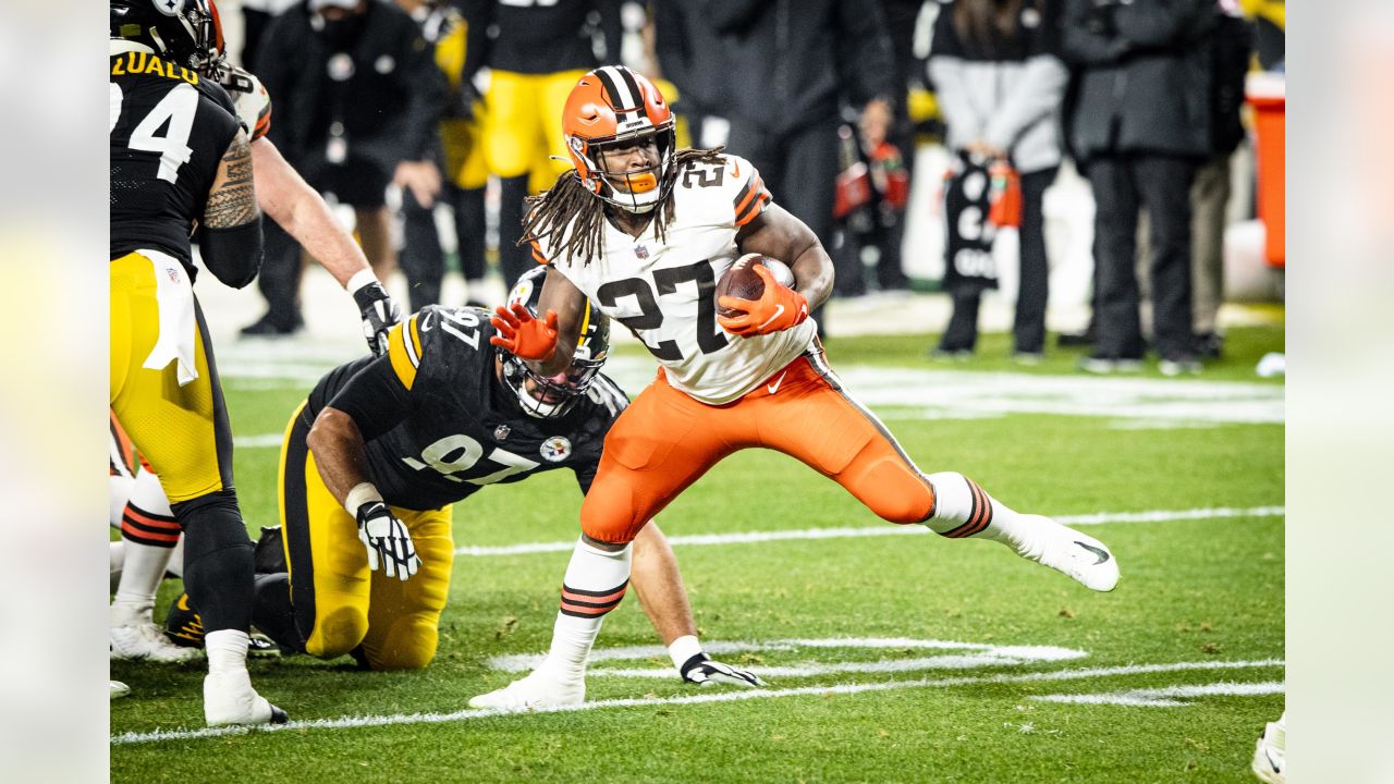 Browns beat Steelers 48-37 in Wild Card playoff game