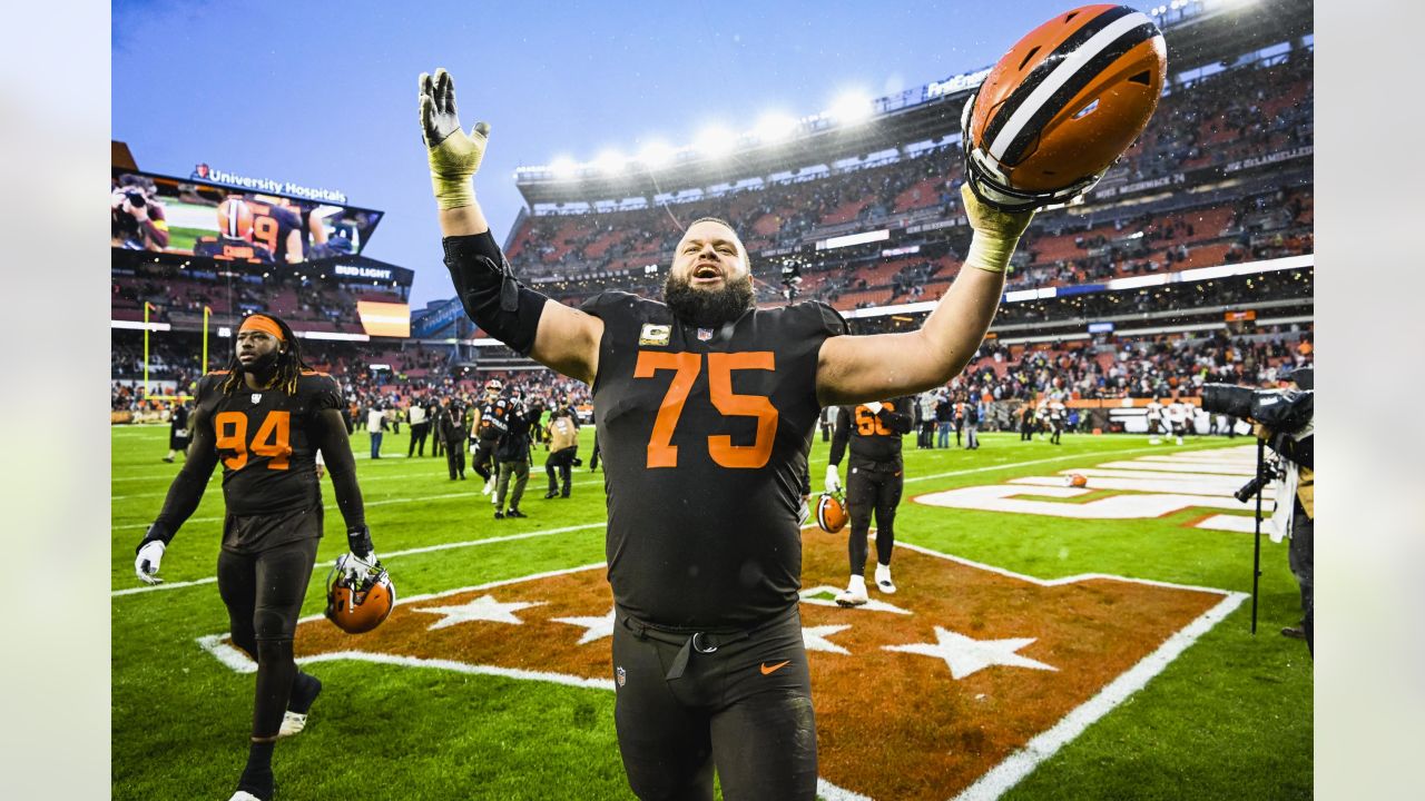 Cleveland Browns Nick Chubb nominated for FedEx Ground NFL Player of the  Week