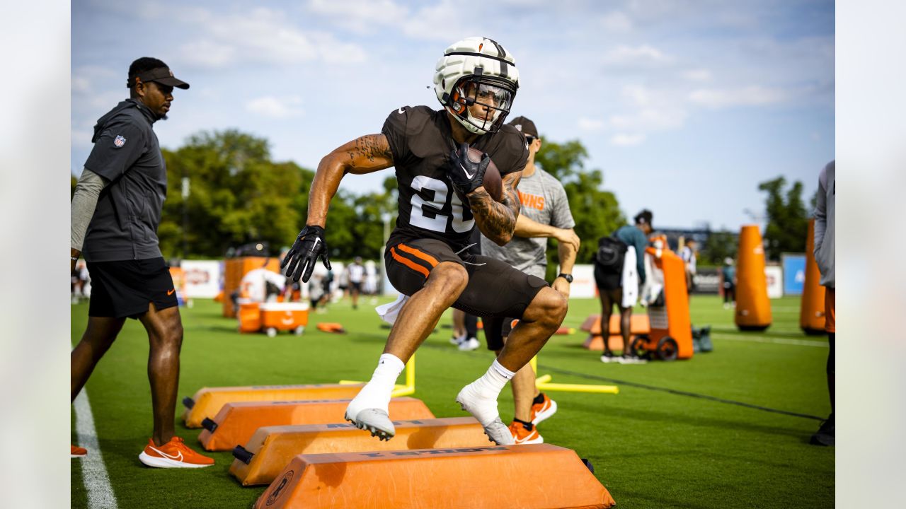 Shelby Harris believes Browns are 'most primed to win'