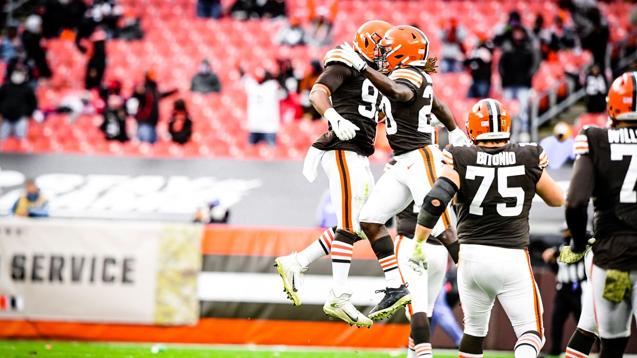 Browns ground out win over Texans - National Football Post