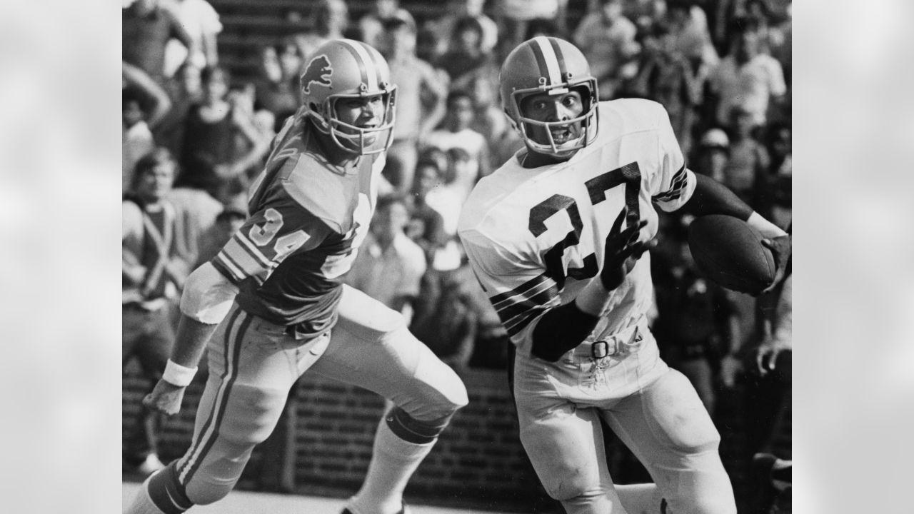 Cleveland Browns on X: Club 46: Thom Darden embraced Cleveland on