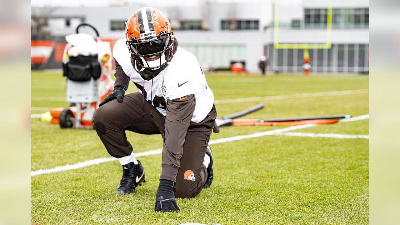 Nathan Zegura: Browns defense doing things not seen century