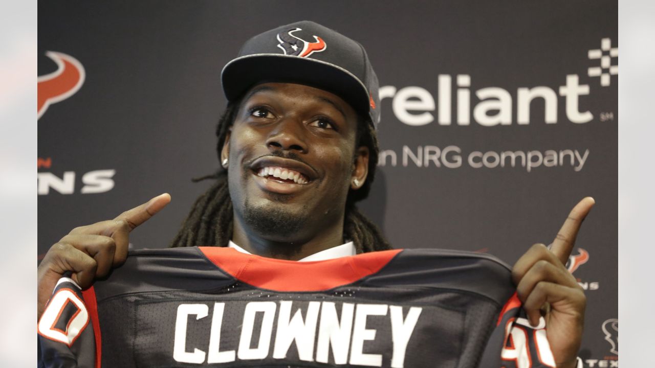 Clowney opens up about the team agenda 