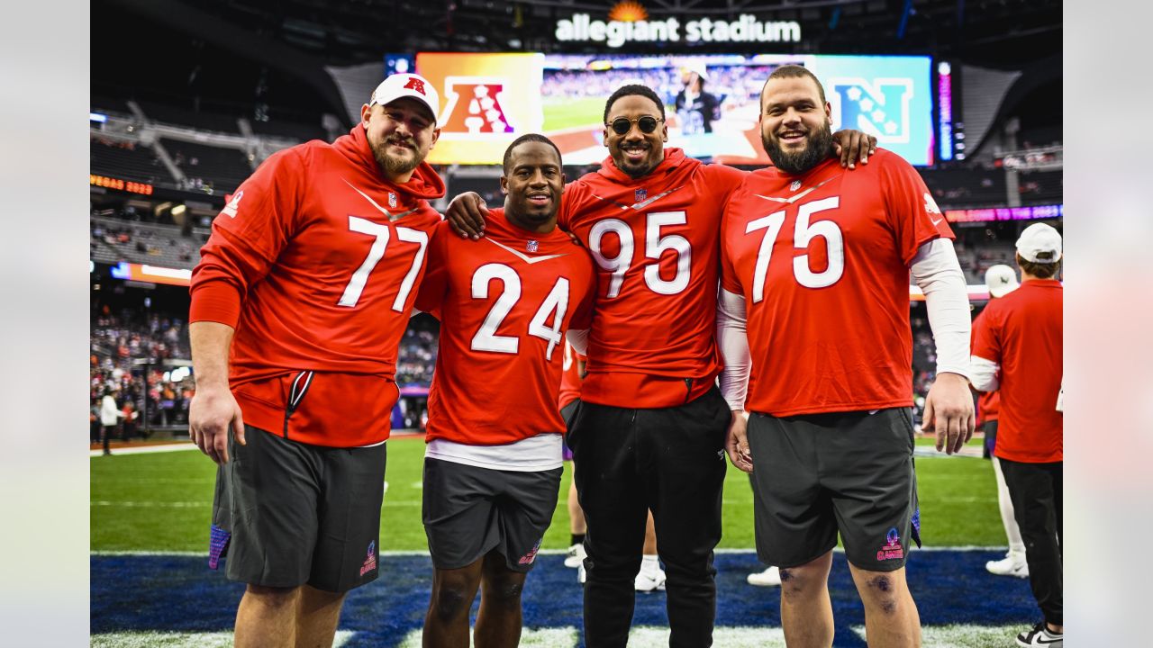 Browns Joel Bitonio, Nick Chubb & Myles Garrett selected to 2023 Pro Bowl  Games