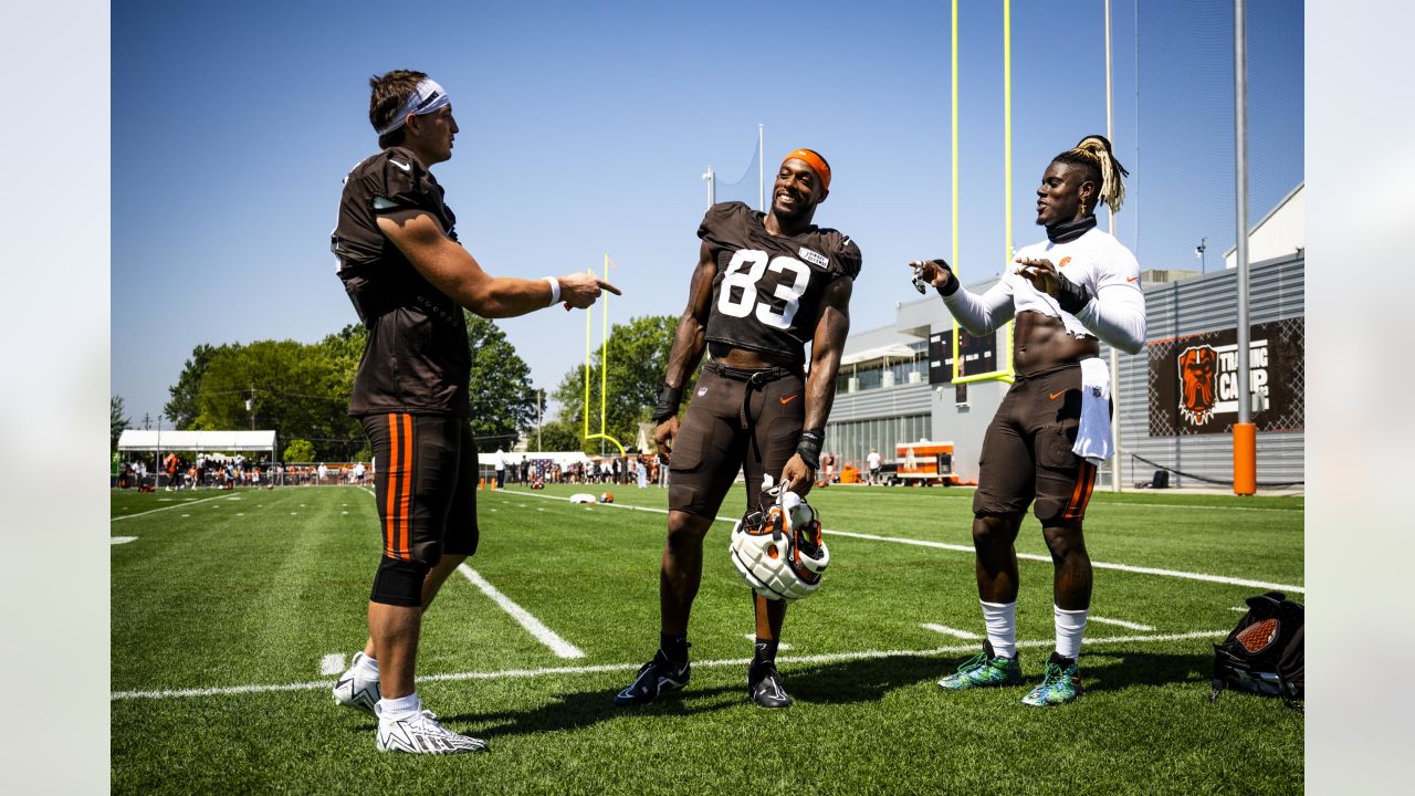 Cleveland Browns training camp: fans return to Berea