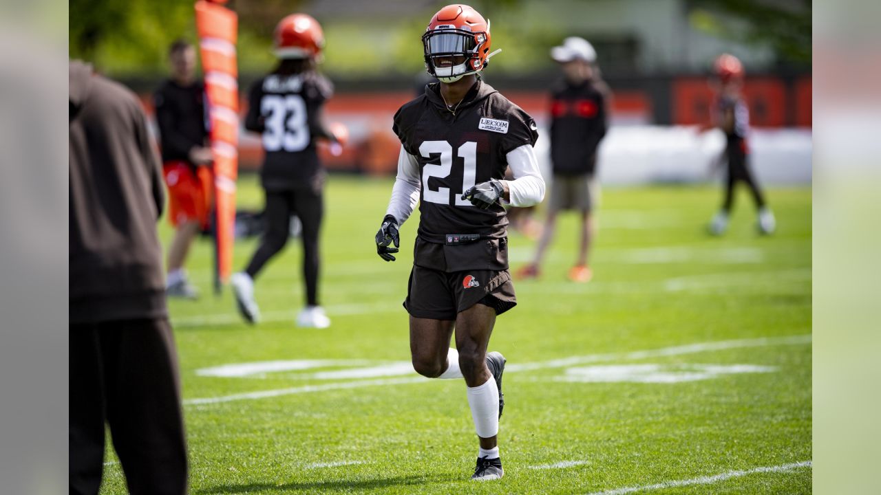 Greedy Williams signs rookie contract with Cleveland Browns