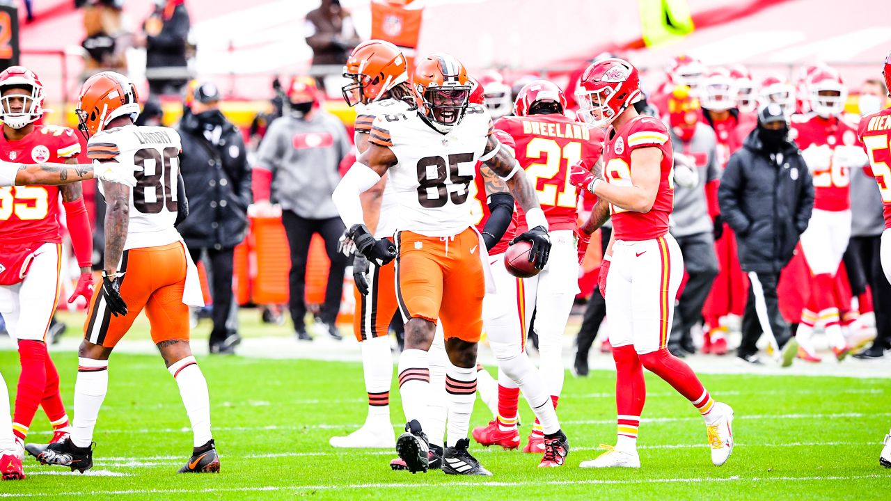 Photos: Divisional Round - Browns at Chiefs Game Action