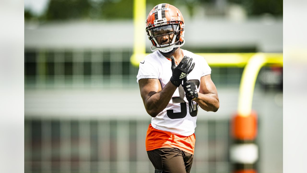 John Johnson III 'making my presence felt' as vocal leader of new-look  Browns D