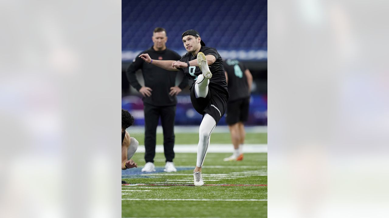 Browns make statement with fourth-round choice of LSU's York in NFL Draft