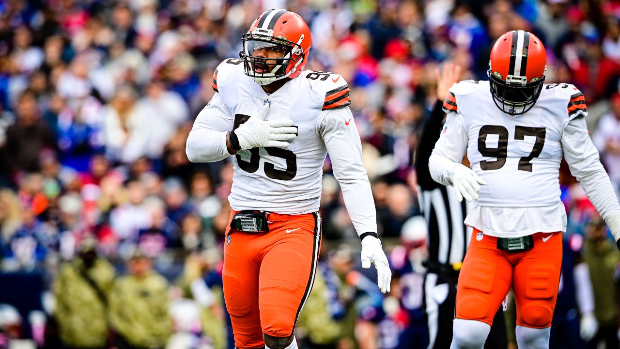 Photos: Week 10 - Browns at Patriots Game Action