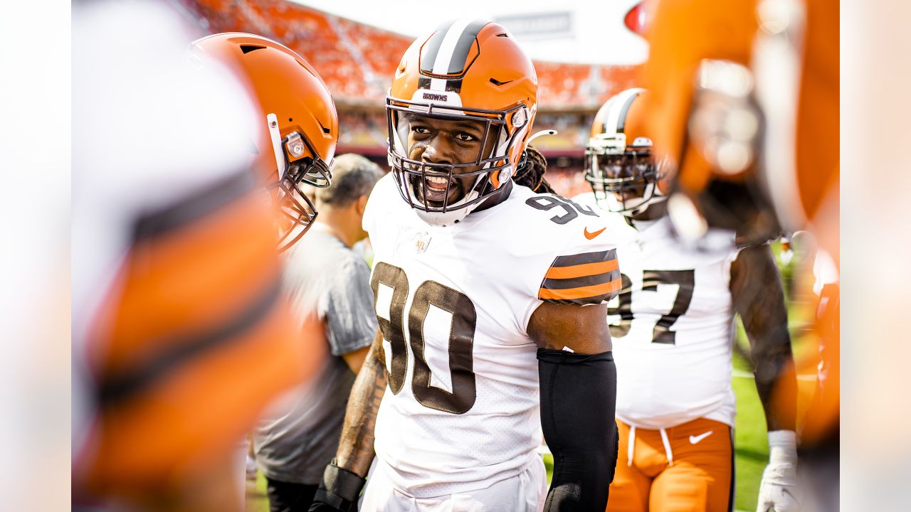 Cleveland Browns News and Rumors 8/5: JOK Returns, Clowney Excels, and a  Fast-Rising Receiver