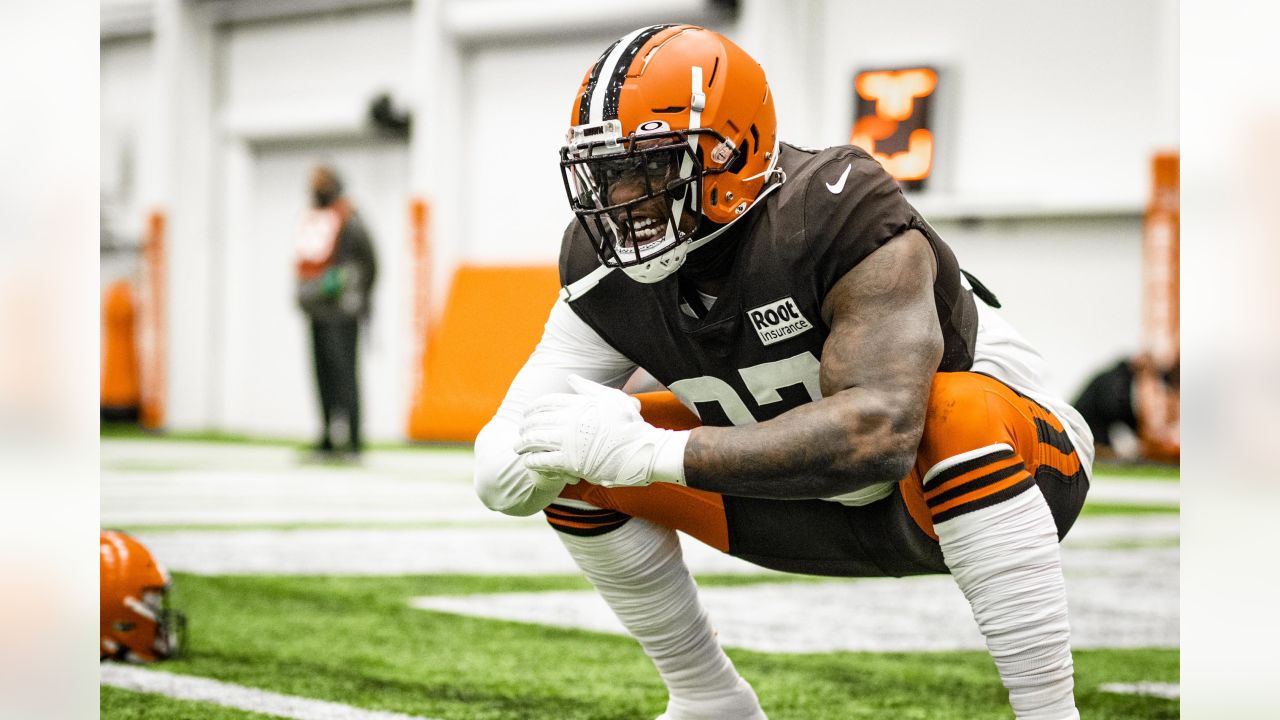 David Njoku ruled out for Browns vs. Texans; Greg Newsome II