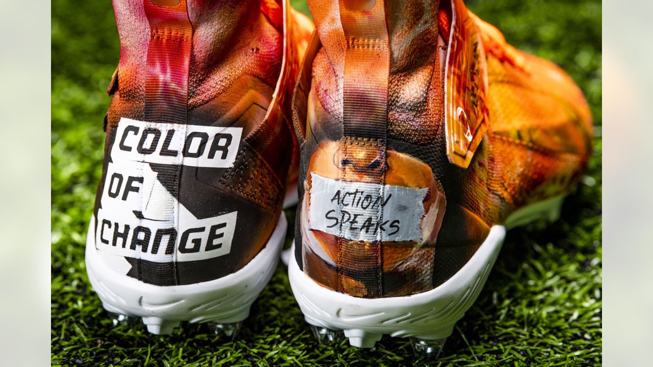 Cleveland Browns players charity cleats, December 12, 2021