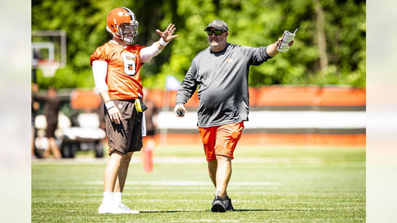 Browns Training Camp Reactions-Walker and Takitaki on the field! 