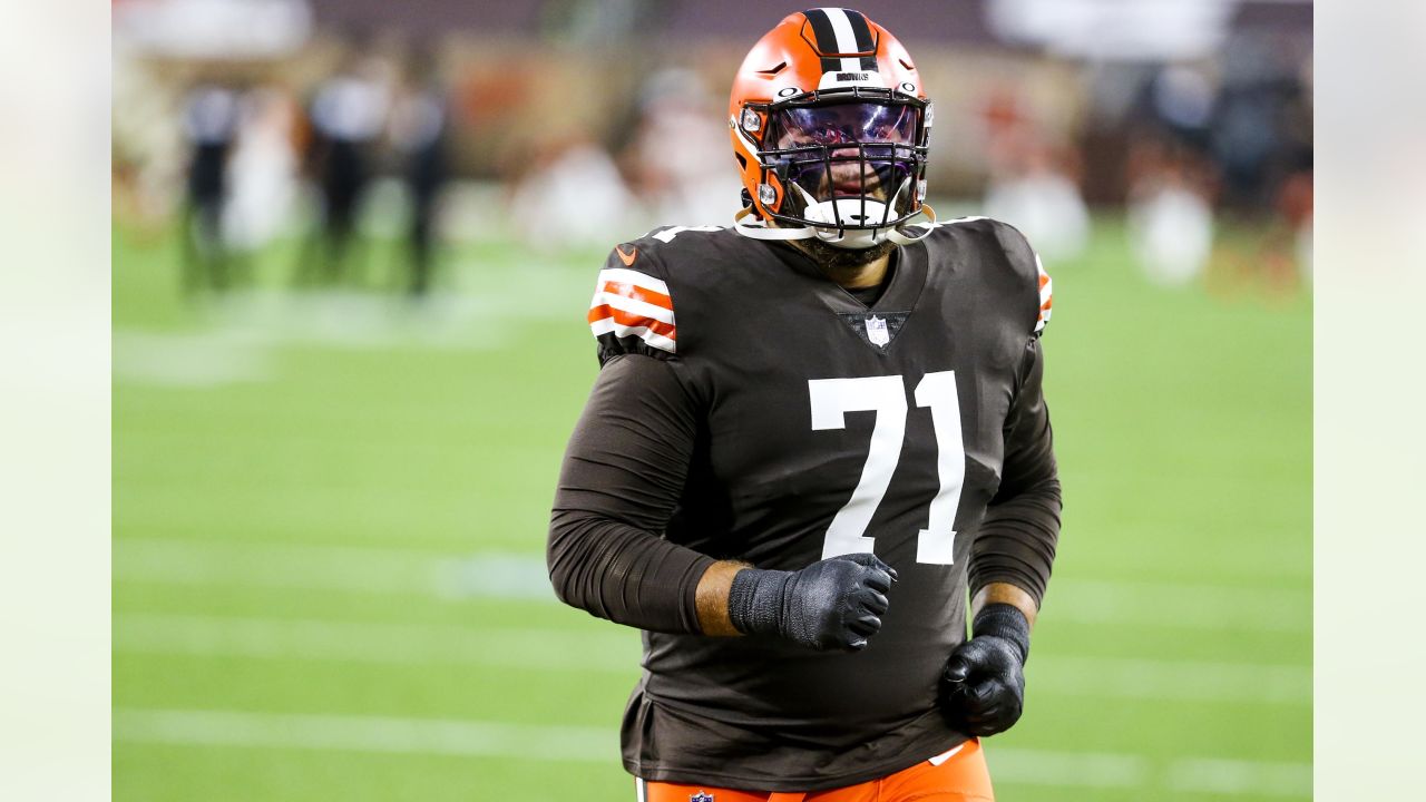 Jedrick Wills officially named the Browns starting left tackle