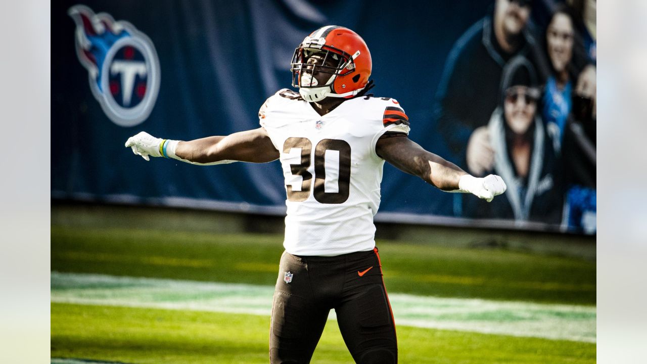 Cleveland Browns running back D'Ernest Johnson vs. Cincinnati Bengals,  January 9, 2022 