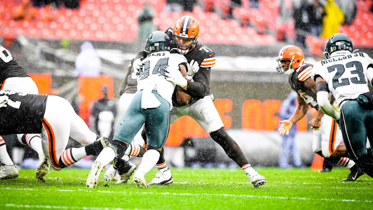 Nick Chubb says Browns' run-first identity thrives on broken tackles