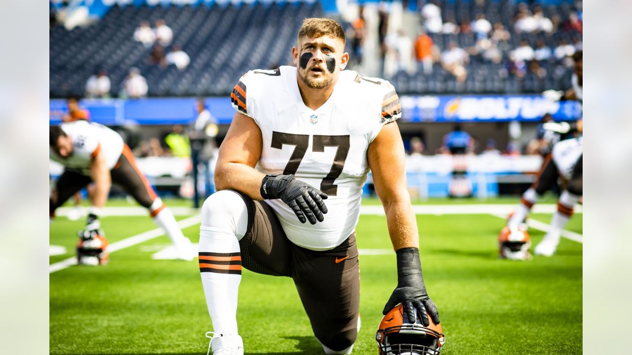 Cleveland Browns guard Wyatt Teller (77) looks to make a block during an NFL  football game against the Houston Texans, Sunday, Nov. 15, 2020, in  Cleveland. (AP Photo/Kirk Irwin Stock Photo - Alamy