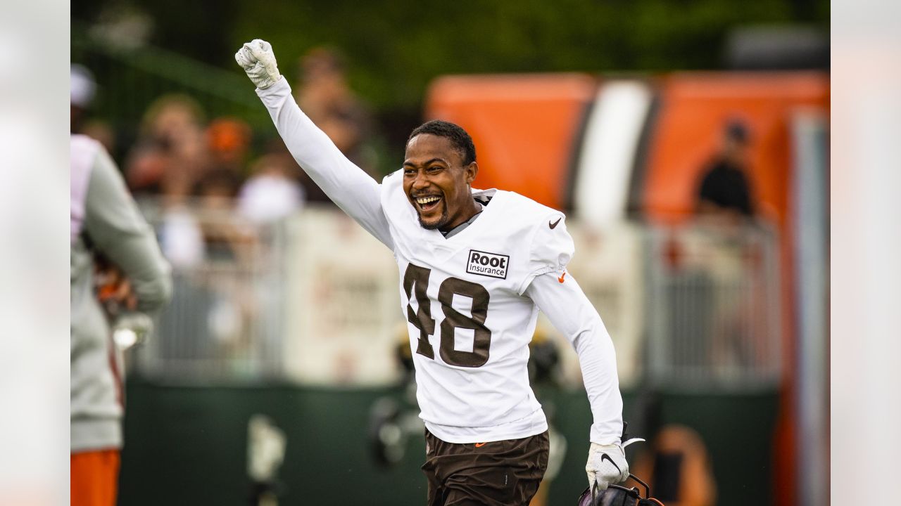 Cleveland Browns' Grant Delpit runs drills at the NFL football team's  training camp on Monday, July 24, 2023, in White Sulphur Springs, W.Va. (AP  Photo/Chris Carlson Stock Photo - Alamy