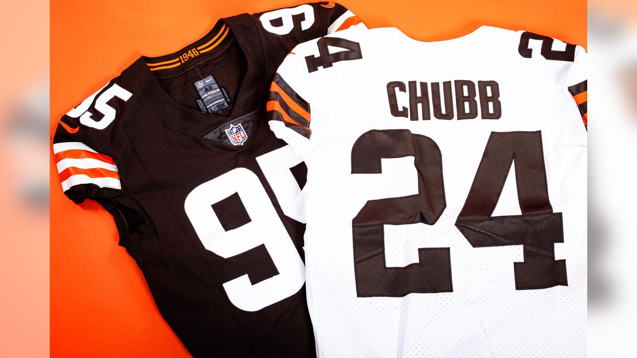 Browns blend tradition, future with new uniforms