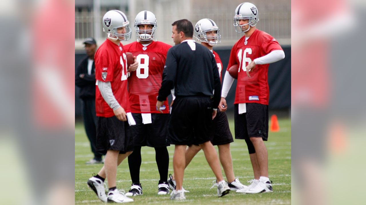 Official: DeFilippo named OC, staff finalized