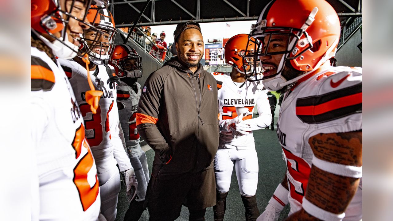 Christian Kirksey Host 3rd Annual Football Camps – Elmnt13