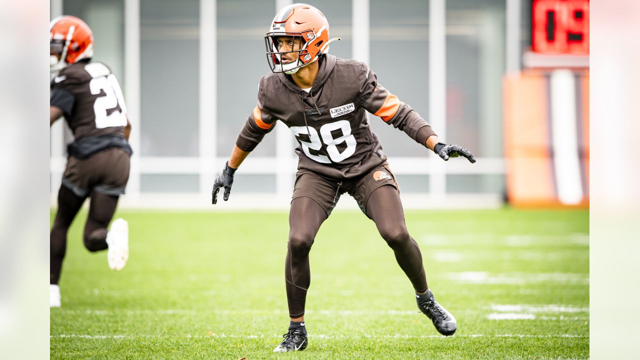 Browns announce rookie cornerback Greedy Williams to start opener instead  of Terrance Mitchell