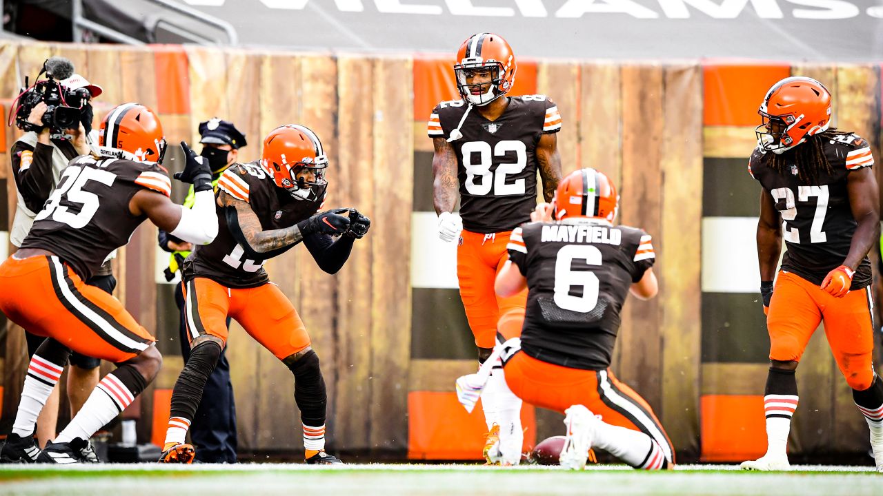 Browns beat Indianapolis Colts 32-23 for 4th straight win