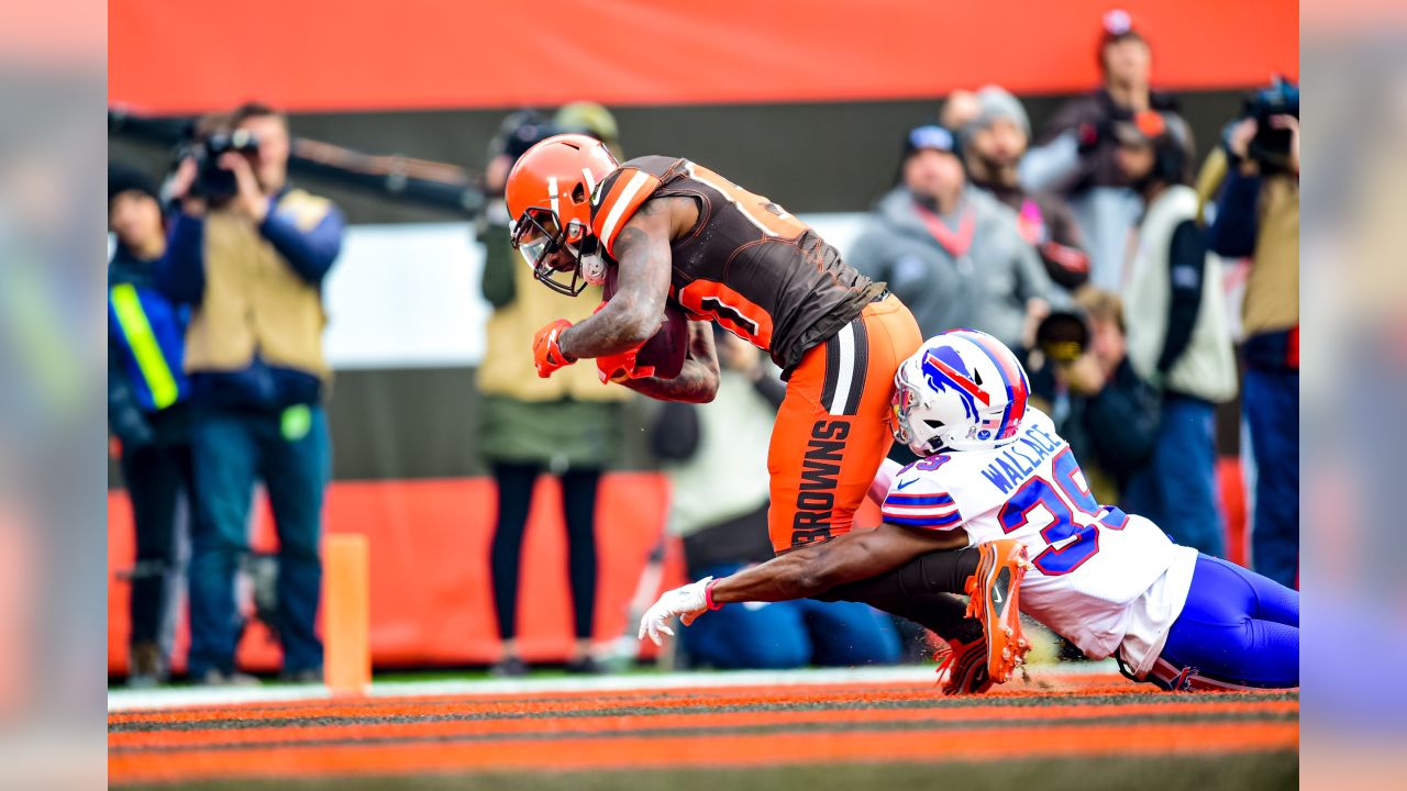 Photos: Week 10 - Browns vs. Bills Game Action