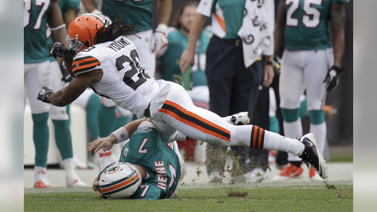 Browns in desperation mode after ugly loss to Dolphins - The San Diego  Union-Tribune