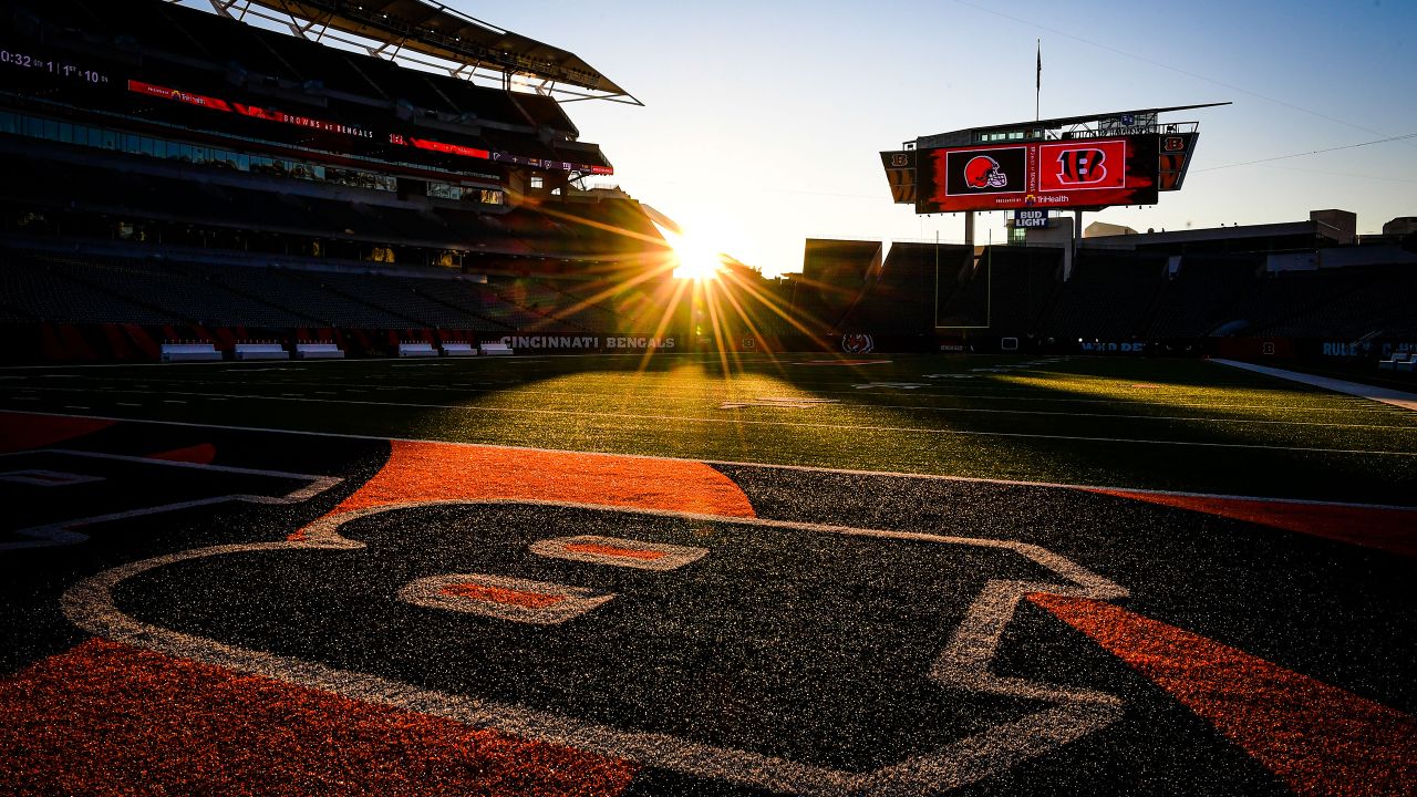 Cincinnati Bengals new NFL football uniforms are displayed in the team store  at Paul Brown Stadium in Cincinnati, Monday, April 19, 2021. (AP  Photo/Aaron Doster Stock Photo - Alamy