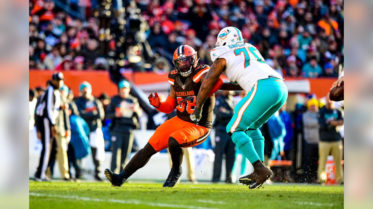 Cleveland Browns 17-39 Miami Dolphins, NFL highlights