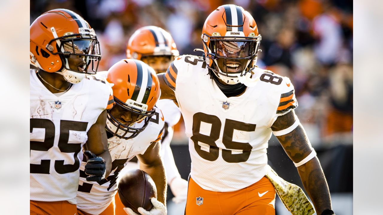 Photos: In Focus - Browns designate TE David Njoku as franchise player