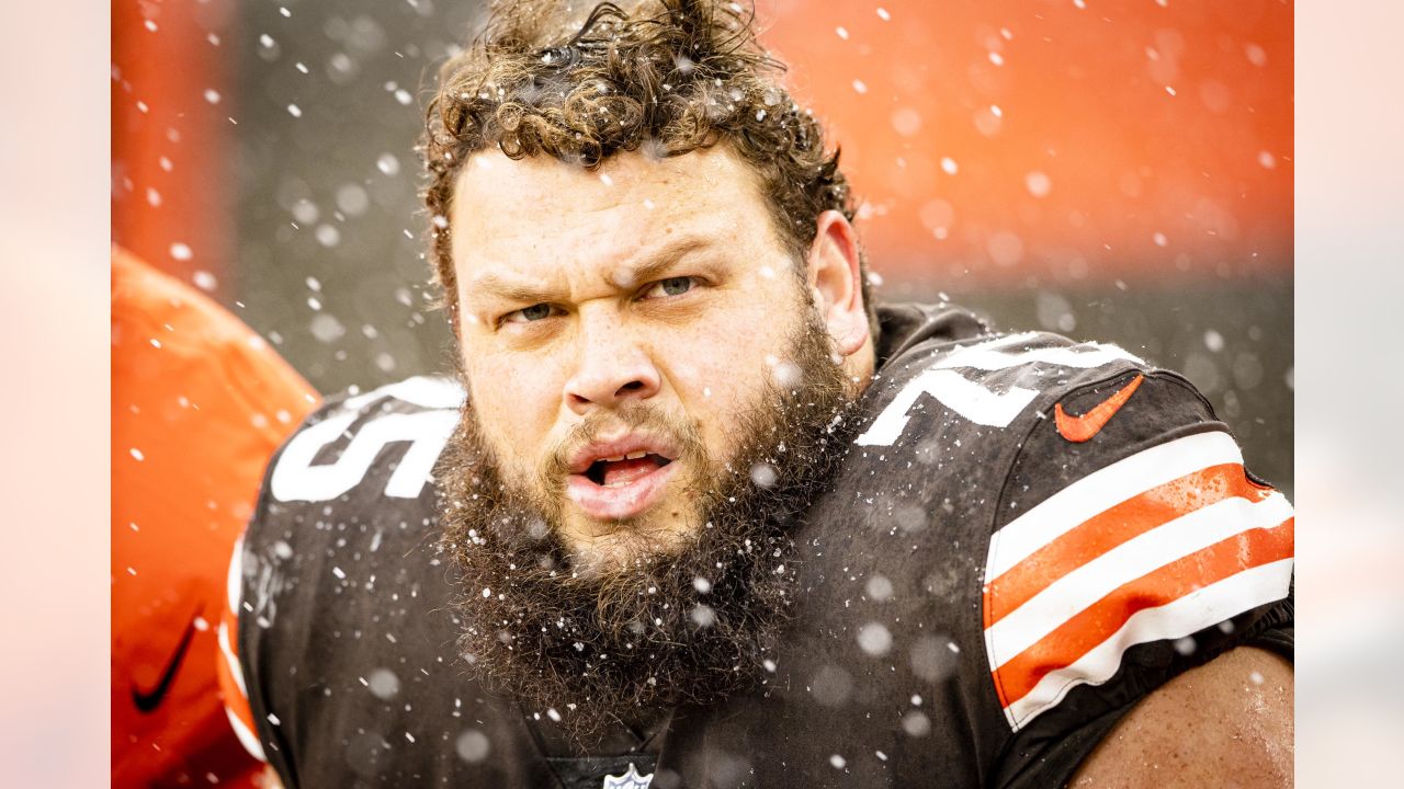 Joel Bitonio's contract extension is about more than money for the  longest-tenured Cleveland Brown 