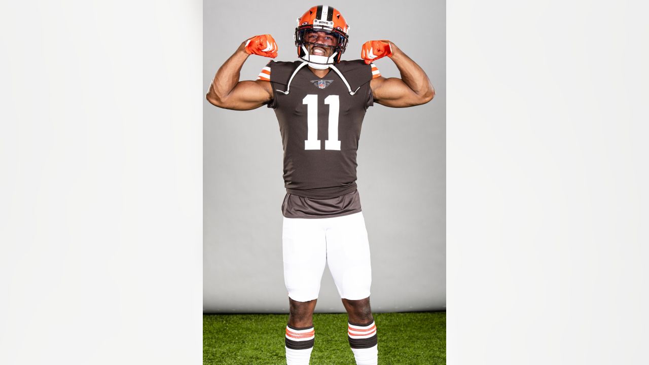 Cleveland Browns: Donovan Peoples-Jones 2023 Life-Size Foam Core Cutou –  Fathead