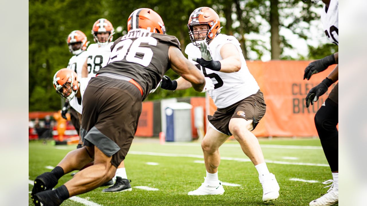 Parmele practices with Cleveland Browns