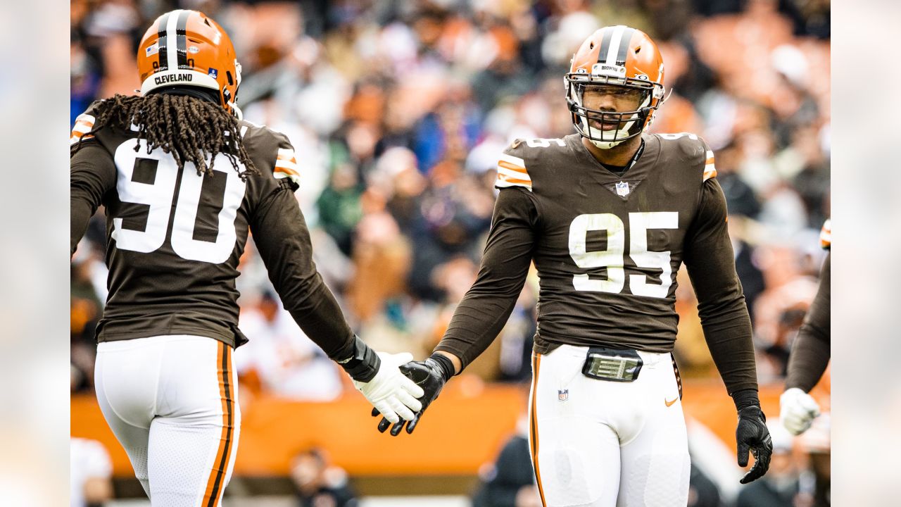 3,033 Myles Garrett Photos & High Res Pictures - Getty Images