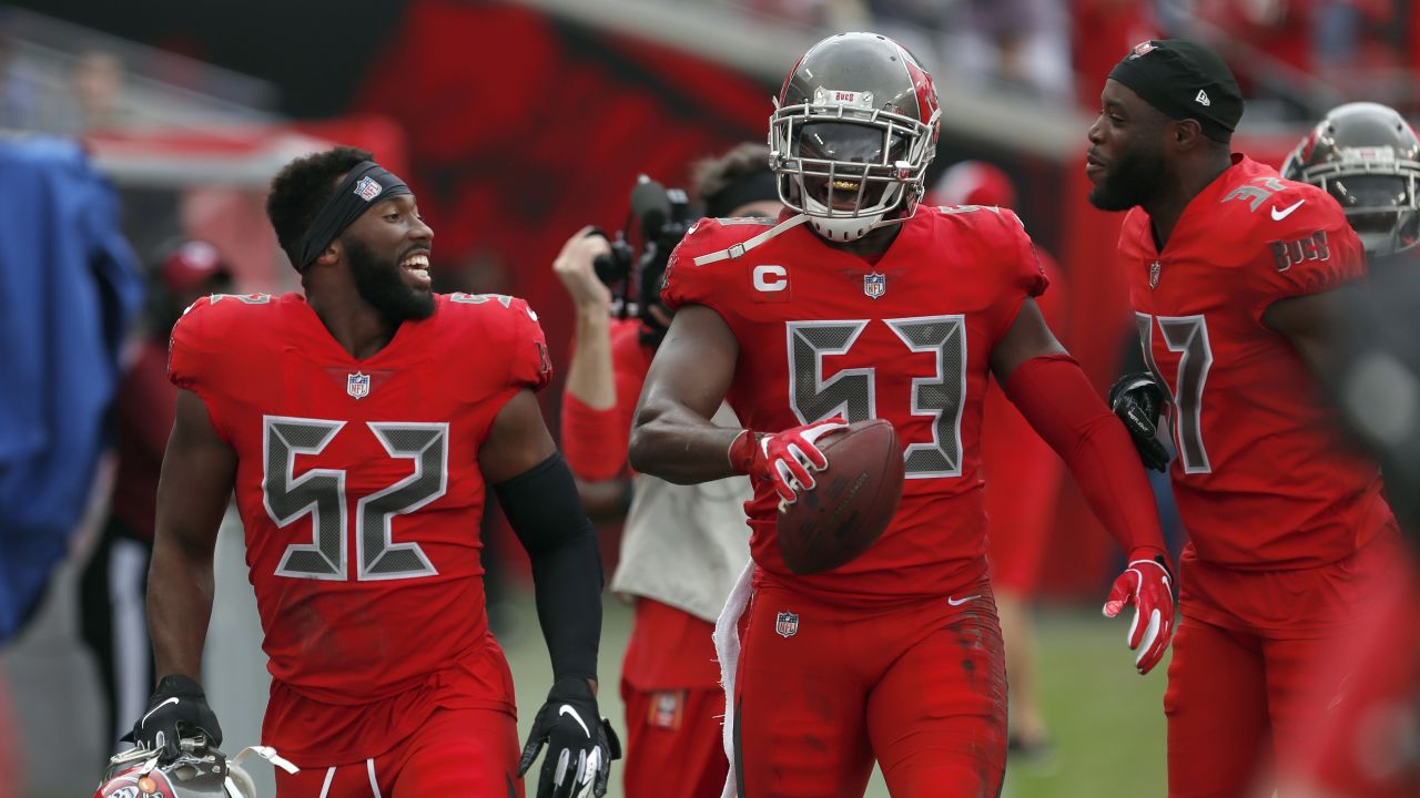 Cleveland Browns offensive guard Eric Kush (72) and center JC Tretter (64)  line up during an NFL football game against the Los Angeles Rams, Sunday,  Sept. 22, 2019, in Cleveland. The Rams