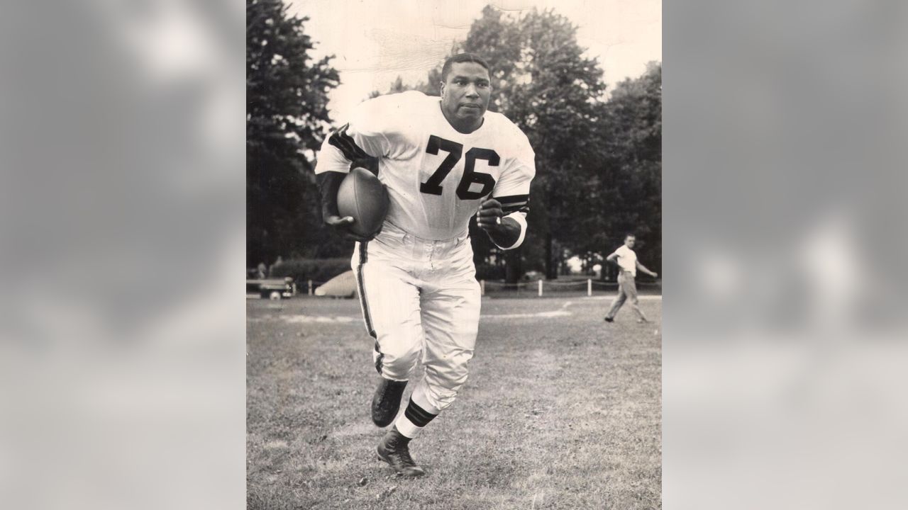 Browns' stars Graham, Motley dueled Loudonville hoops team in 1948